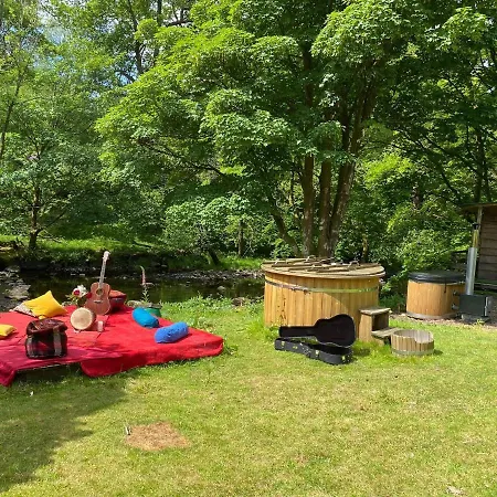 Yurt 2 * Rydal